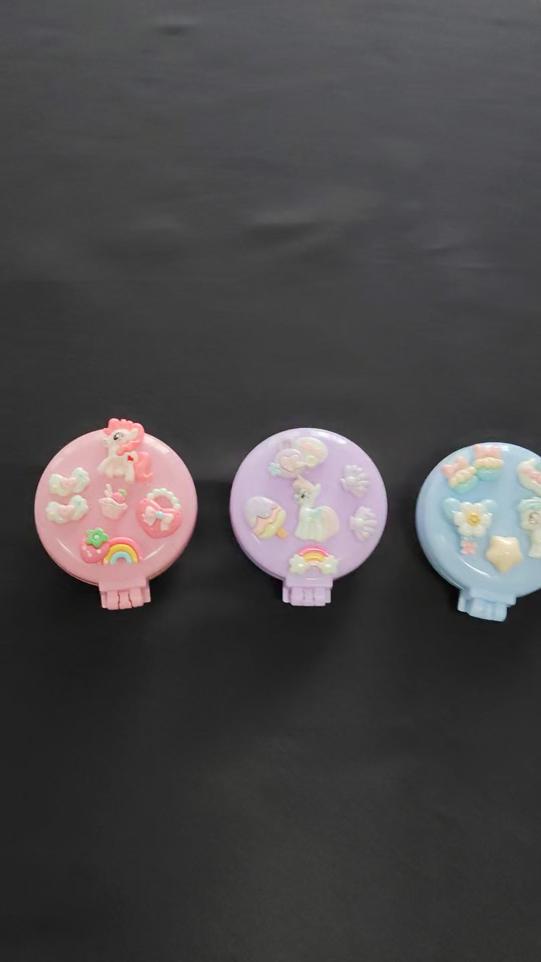 Folding Hair Brush with Mirror – Cartoon Unicorn Detangling Comb (Travel Size)